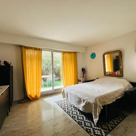 Avec Grande Terrasse * Nice